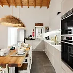 Feriehus Casa Elegante Em Tranquila