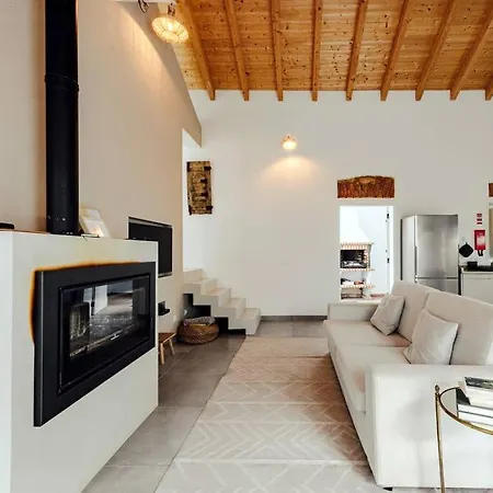 Casa Elegante Em Tranquila * Barão de São Miguel