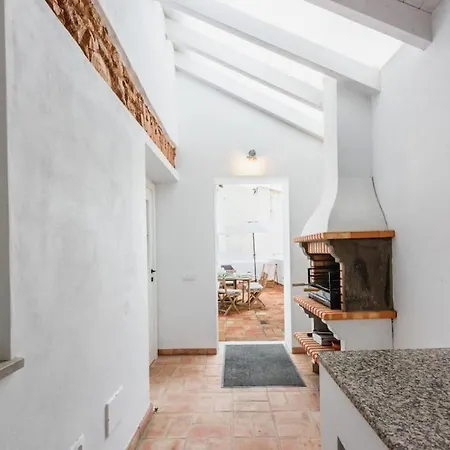 Casa Elegante Em Tranquila *